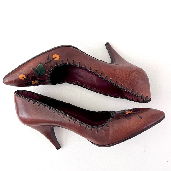 PRADA | Vintage Brown Red Leather Floral Stitch Appliqué Pointed Pumps EU 38.5 - Picture 7 of 11